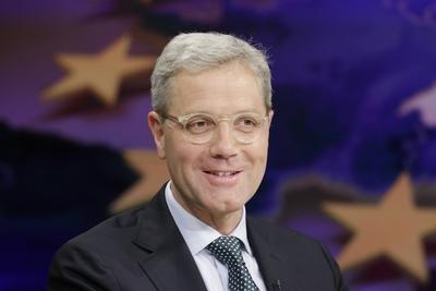 Berlin, ZDF, Polit-Talk Maybrit Illner Thema: Putin, NATO, Griechenland. Wer spaltet Europa? Foto: Norbert R?ttgen (CDU-stock-foto