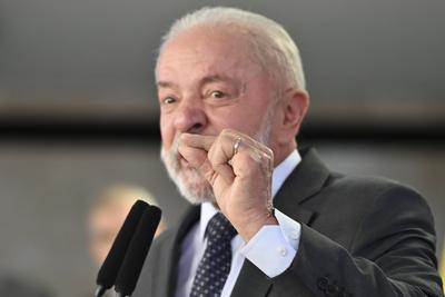Coletiva de imprensa Presidente Lula-stock-foto