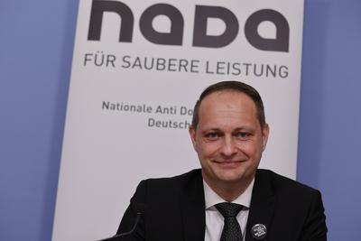 Dr. Lars Mortsiefer, Vorstandsvorsitzender und Leitung Ressort Recht der NADA, Deutschland, Berlin, Jahres-Pressekonfere-stock-foto