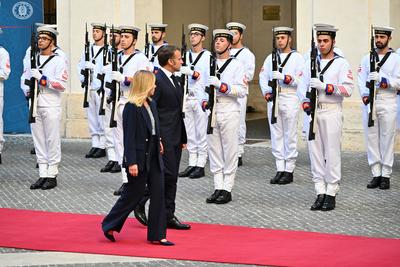 News - Giorgia Meloni meeting with the President of the French Republic Macron-stock-foto