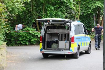 Nach Terroranschlag in Solingen - Beweismittelsuche beim Fl?chtlingsheim-stock-foto