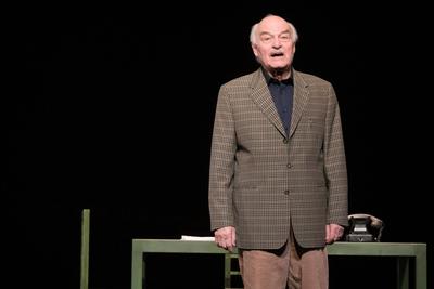 Charles Brauer (88) feiert mit dem Theaterst?ck Dienstags bei Morrie sein 70j?hriges B?hnenjubil?um, Fotoprobe am 16.1.2-stock-foto