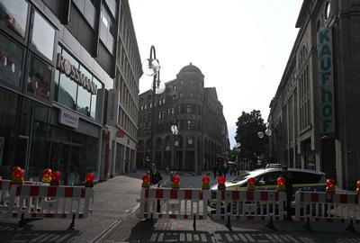 Bombenfund in K?ln , Evakuierungen-stock-foto