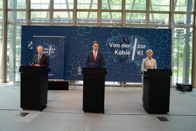 AI-Skilling-Initiative des Landes Nordrhein-Westfalen-stock-foto