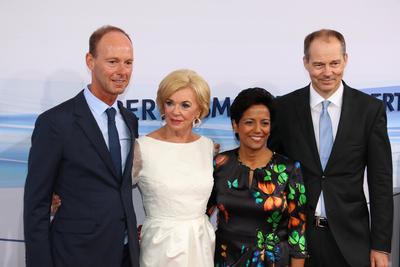 129/ Thomas Rabe, Liz Mohn, Shobhna Mohn und Christoph Mohn besuchen die Bertelsmann Party in der Bertelsmann Repraesent-stock-photo