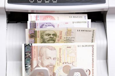 Bulgarian lev in the counting machine Bulgarian money - lev in the counting machine Copyright: xZoonar.com/JanuszxPienko-stock-foto