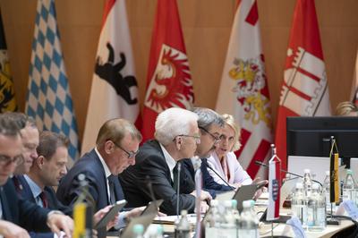 Ministerpr?sidentenkonferenz --stock-foto