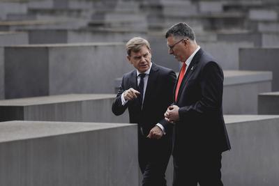 Aussenminister Wadephul empfaengt Gideon Sa’ar-stock-foto