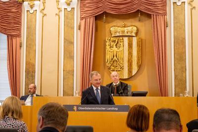 Landhaus Linz, Landtagssitzung-stock-foto
