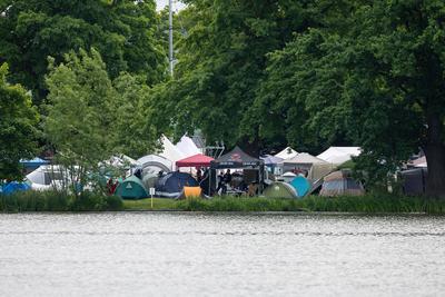 Anreise zum Musikfestival Rock im Park 2025 in N?rnberg, 05.06.2025-stock-foto