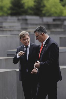 Aussenminister Wadephul empfaengt Gideon Sa’ar-stock-foto