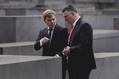 Aussenminister Wadephul empfaengt Gideon Sa’ar-stock-foto