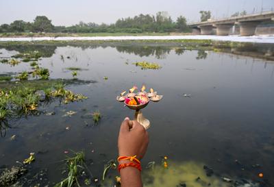 Yamuna Bank Cleanup Drive On World Environment Day-stock-photo