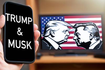 9 August 2024: A smartphone shows the names Trump and Musk, while the silhouettes of Donald Trump and Elon Musk can be s-stock-foto