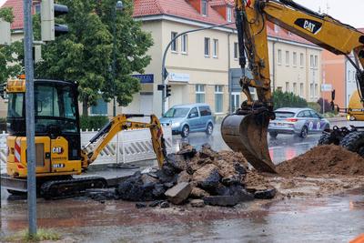 05.06.2025 - In L?cknitz (Landkreis Vorpommern-Greifswald) wurde eine Hauptleitung f?r die Wasserversorgung bei Bauarbei-stock-foto