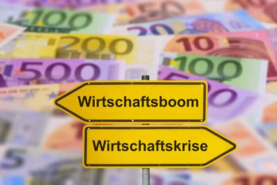 Wirtschaftsboom vs. Wirtschaftskrise-stock-foto