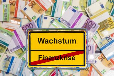 Wachstum vs. Finanzkrise-stock-foto