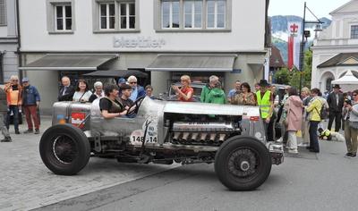 07.06.2025 Sarnen Kanton Obwalden Schweiz. An Pfingsten treffen sich ueber 500 Oldtimer in Sarnen OW. Bild : Nostalgie r-stock-photo