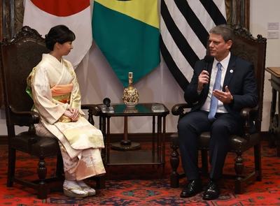 Bilateral meeting with the Imperial Highness of Japan, Princess Kako at the Bandeirantes Palace in Sao Paulo-stock-foto