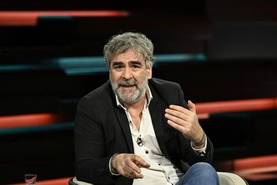 Deniz Y?cel (Journalist) 03/25 her Deniz Y?cel am 26. M?rz 2025 in Markus Lanz , ZDF TV Fernsehen Talkshow Talk Show Deu-stock-photo