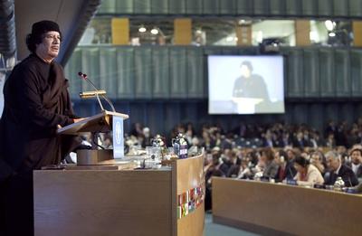 Bildnummer: 53601698  Datum: 16.11.2009  Copyright: imago/Anan SesaH.E. Muammar al-Gaddafi, Leader of the Revolution, Libyan Arab Jamahiriya, currently holding the Presidency of the African Union  - FAO-Gipfel zur Weltern?hrungskrise in Rom PUBLICATIONxNOTxINxITA Rom People Politik FAO Gipfel kbdig xub 2009 quer premiumd World Summit  Hunger Summit o0 Weltern?hrungsgipfel, Weltern?hrungsorganisation, Weltern?hrungskonferenzBildnummer 53601698 Date 16 11 2009 Copyright Imago Anan Sesa H e Muammar Al Gaddafi Leader of The Revolution Libyan Arab Jamahiriya currently Holding The Presidency of The African Union FAO Summit to World Food crisis in Rome PublicationxNotxInxITA Rome Celebrities politics FAO Summit Kbdig  2009 horizontal premiumd World Summit Hunger Summit o0 World Food Summit World Food Organization World Food Conference-stock-photo