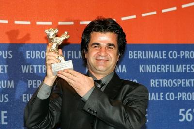 BERLINALE: Preistraeger - Verleihung - Berlin Jafar Panahi mit Preis, Grosser Preis der Jury in Offside, bei der Presse-stock-photo
