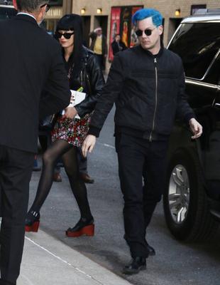 G?ste von The Late Show with Stephen Colbert in New York New York NY : April 20, 2022.Jack White arriving at The Late Sh-stock-photo