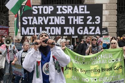 Freedom Flotilla 'Madleen' Protest-stock-photo