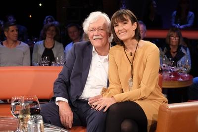 Hamburg Carlo von Tiedemann mit Tochter Theresa zu Gast in der NDR Talk Show Talkshow Fototermin am-stock-foto