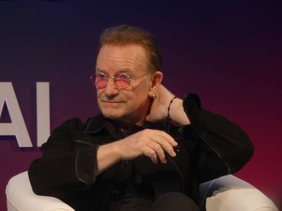 Global rock star and private equity fund leader _"bono"_ at super return berlin 2025.-stock-foto