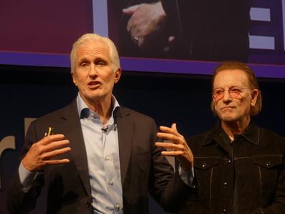 Global rock star and private equity fund leader _"bono"_ at super return berlin 2025.-stock-foto