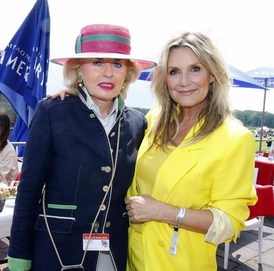 Tini Gr?fin von Rothkirch, Kim Fisher beim Fashion Raceday auf der Rennbahn Hoppegarten. *** Tini Gr?fin von Rothkirch,-stock-foto