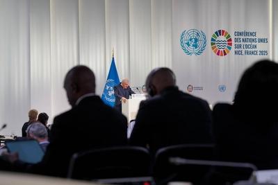 Iraqi President Abdul Latif Jamal Rashid participates with leaders, heads of state, and delegations in the Oceans Conference in Nice,-stock-foto