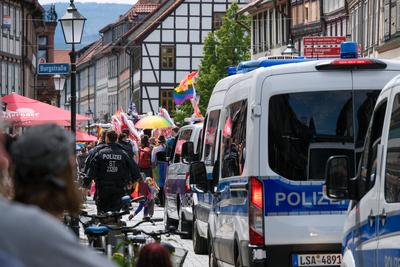 07.06.2025 In Wernigerode im Landkreis Harz in Sachsen-Anhalt fand der Christopher Street Day 2025 (CSD) statt. Unter de-stock-foto