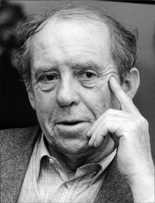 Heinrich Böll Die Abbildung zeigt ein Portrait von Heinrich Böll, einer der bedeutendsten deutschen Schriftsteller in de-stock-foto