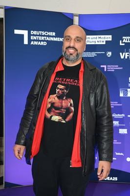 Komiker Abdelkarim-stock-foto