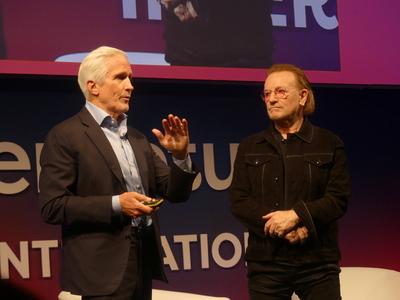 Global rock star and private equity fund leader _"bono"_ at super return berlin 2025.-stock-foto