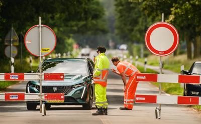 Beek NL - Grenzschliessung bei Elten / Emmerich wg Chaos auf A3-stock-foto