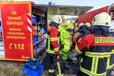 Rettungs?bung mit ABC-Gefahrenabwehr DEU/Brandenburg/ Cottbus: ? Bei einer Katastrophen- und Zivilschutz?bung wurden di-stock-photo