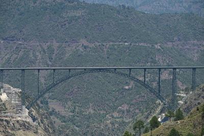 Highest Railway Arch Bridge Over The River Chenab At Reasi Jammu-stock-foto