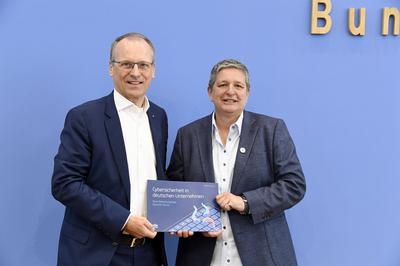 Michael F?bi, Claudia Plattner-stock-foto