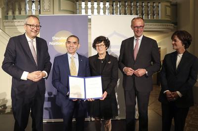 Andreas Voßkuhle, Uğur Şahin, Özlem Türeci, Friedrich Merz, Nicola Leibinger-Kammüller-stock-foto
