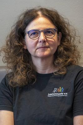 Muenchen, Pressekonferenz im SUB zum CSD, zum CSD-Motto, Aspekt Freiheit (LibertÃ ): Diana Horn-Greif vom Verein LesComm-stock-foto