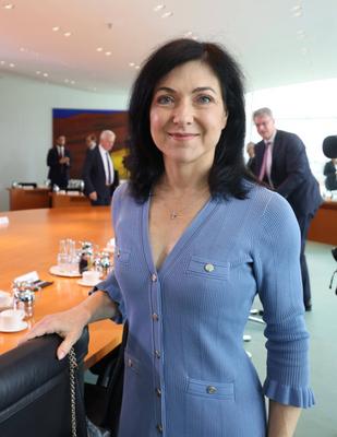 Bundeskanzleramt Kabinett Merz-stock-foto