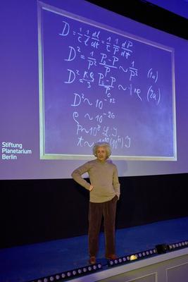 Madame Tussauds Berlin Wachsfigur von Albert Einstein-stock-photo