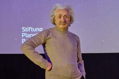 Madame Tussauds Berlin Wachsfigur von Albert Einstein-stock-photo
