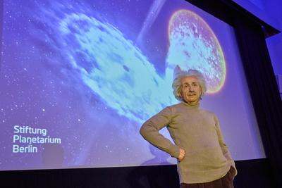 Madame Tussauds Berlin Wachsfigur von Albert Einstein-stock-photo