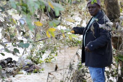 Recovery efforts underway amid deadly South Africa floods-stock-foto
