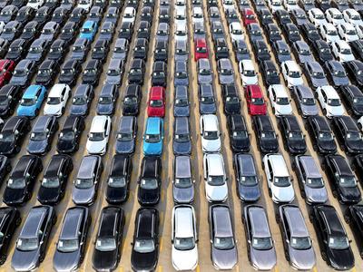 Chinese-made Vehicles Export Growth-stock-foto