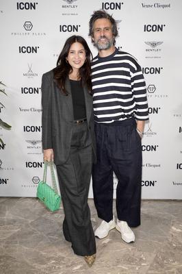Chryssanthi Kavazi, Tom Beck-stock-foto